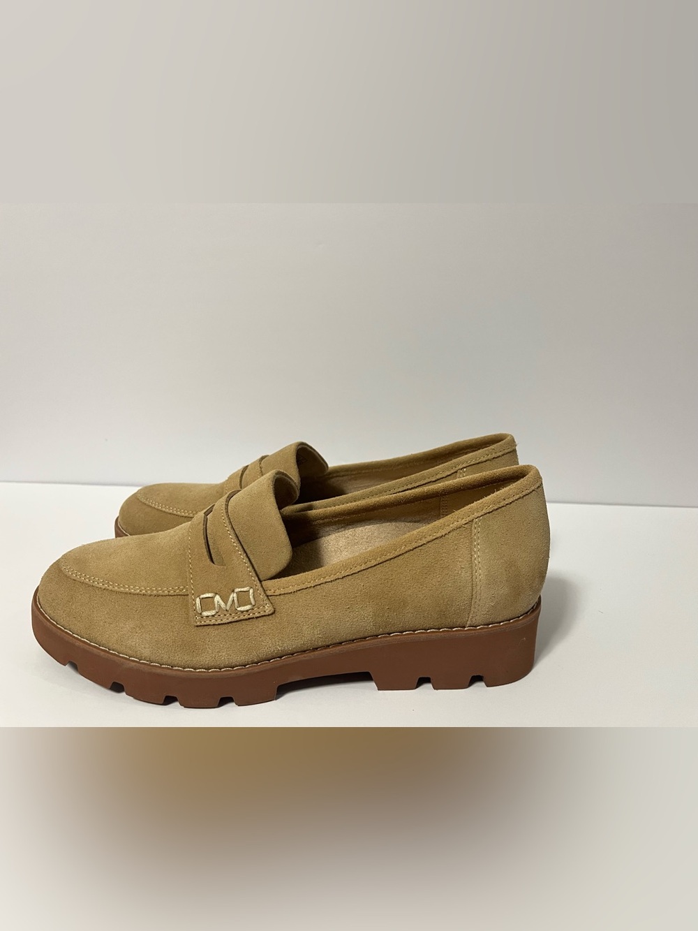 Vionic Eloide Nubuck Brown Suede Leather Loafers Womens 7 Chunky Lug Sole Preppy